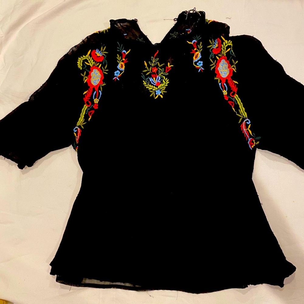 Zara embroidered black top